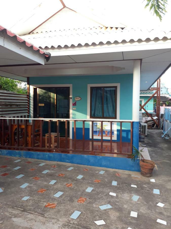 Poopreaw Koh Larn Apartman Kültér fotó