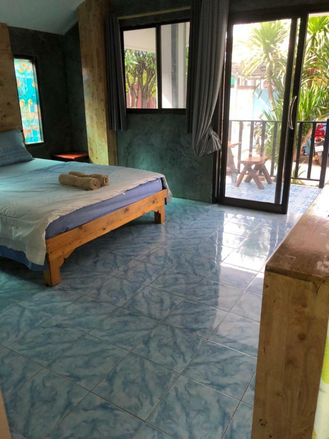 Poopreaw Koh Larn Apartman Kültér fotó