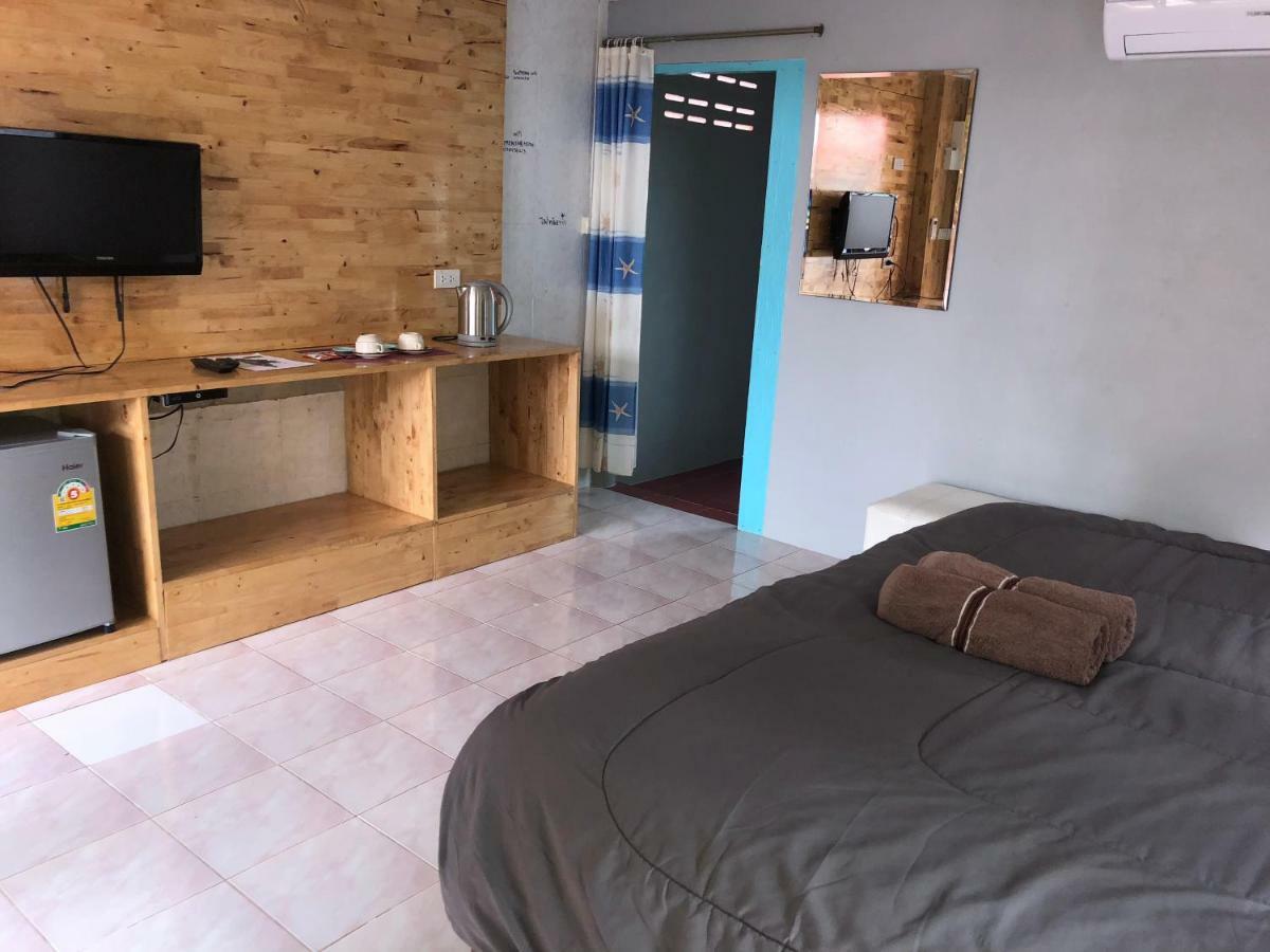 Poopreaw Koh Larn Apartman Kültér fotó